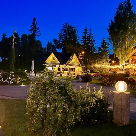 Zajazd Bialczanski Dom Wypoczynkowy Restauracja ビャウカ エクステリア 写真