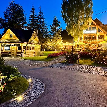 Zajazd Bialczanski Dom Wypoczynkowy Restauracja ビャウカ エクステリア 写真