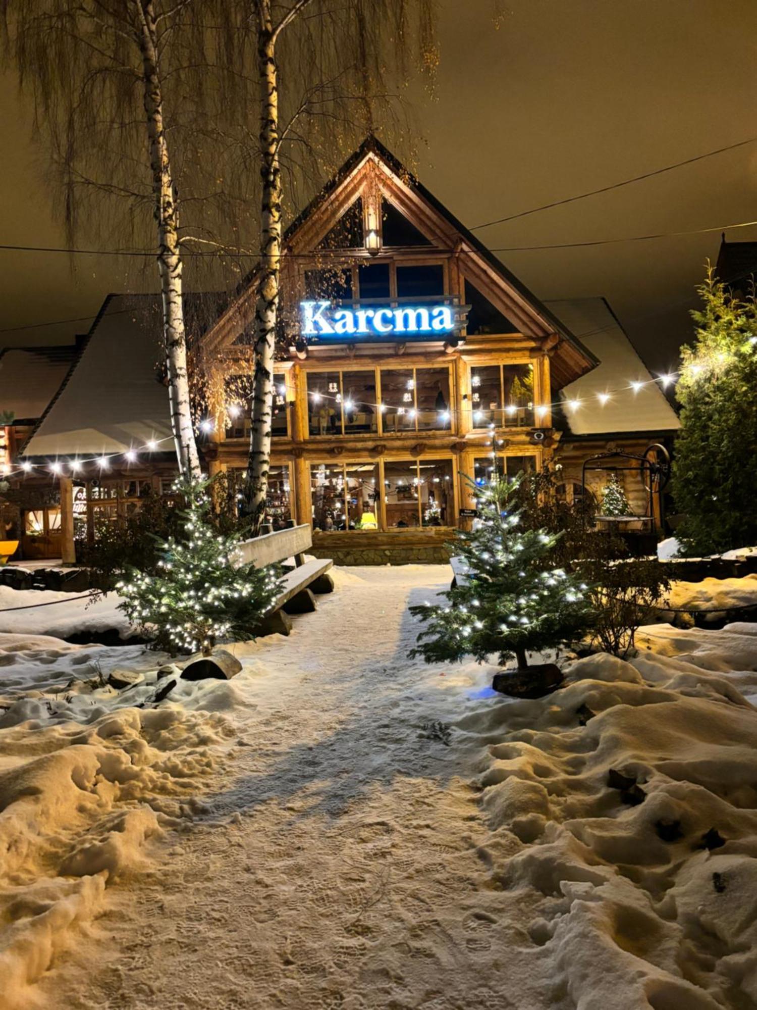Zajazd Bialczanski Dom Wypoczynkowy Restauracja ビャウカ エクステリア 写真