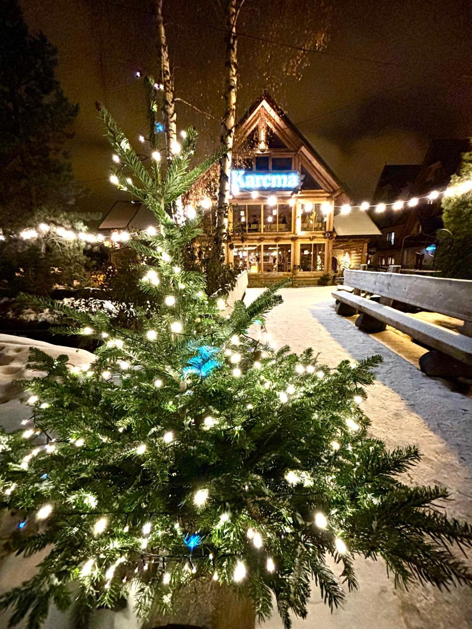 Zajazd Bialczanski Dom Wypoczynkowy Restauracja ビャウカ エクステリア 写真