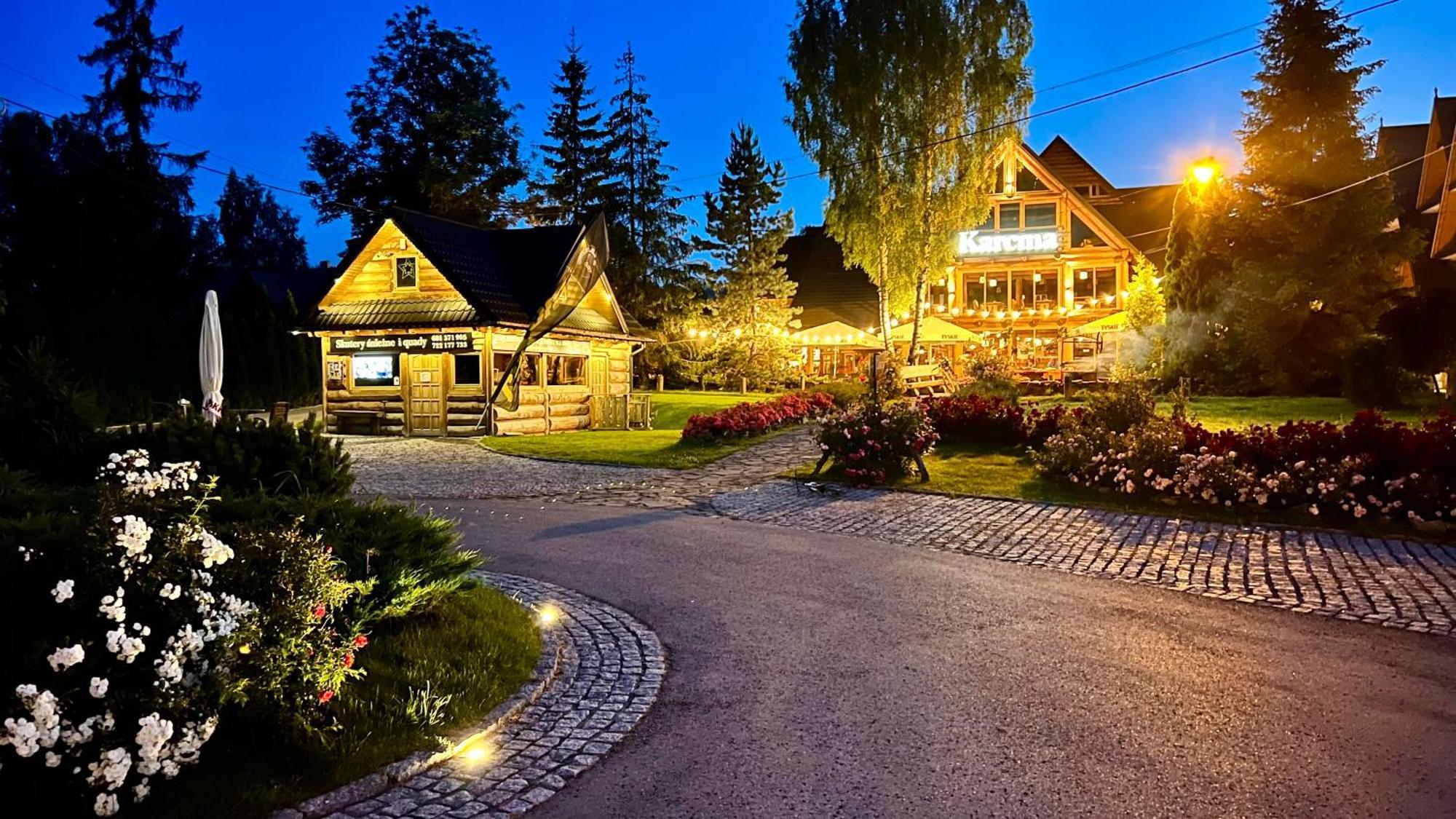 Zajazd Bialczanski Dom Wypoczynkowy Restauracja ビャウカ エクステリア 写真
