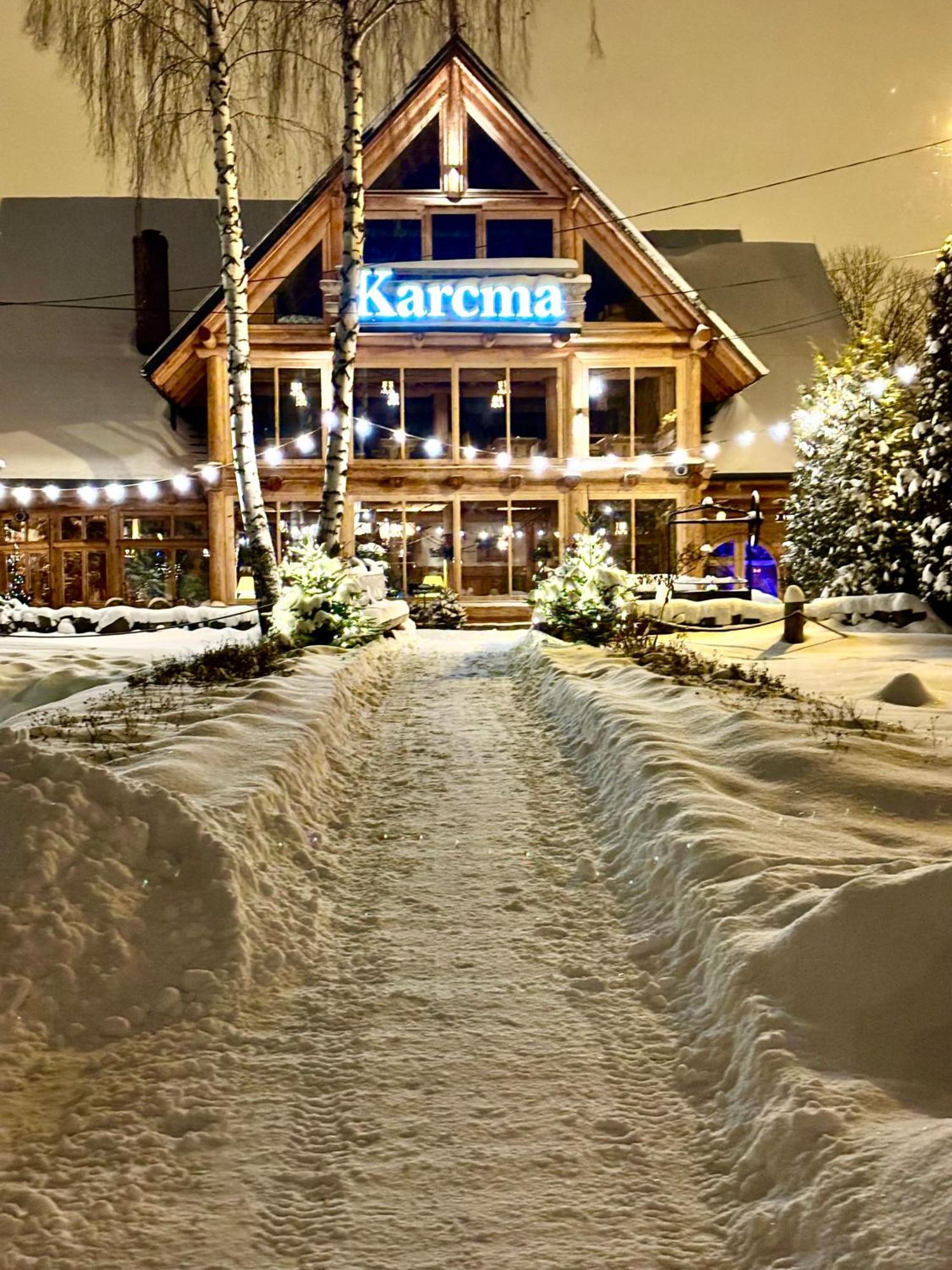 Zajazd Bialczanski Dom Wypoczynkowy Restauracja ビャウカ エクステリア 写真